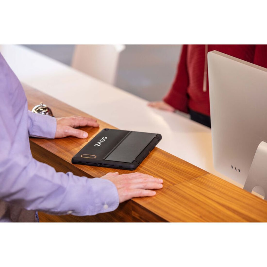 GEAR4 Battersea Slim Case w/ Stand for 10.2" iPad (7- 8- and 9th Gen) - Black