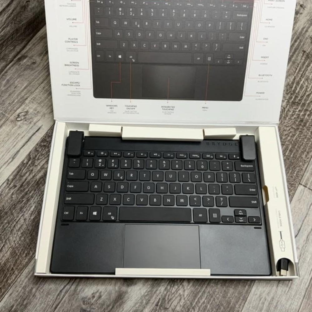 Brydge Pro 11.0 Wireless Bluetooth Keyboard for iPad Pro 11" Silver BRY4011
