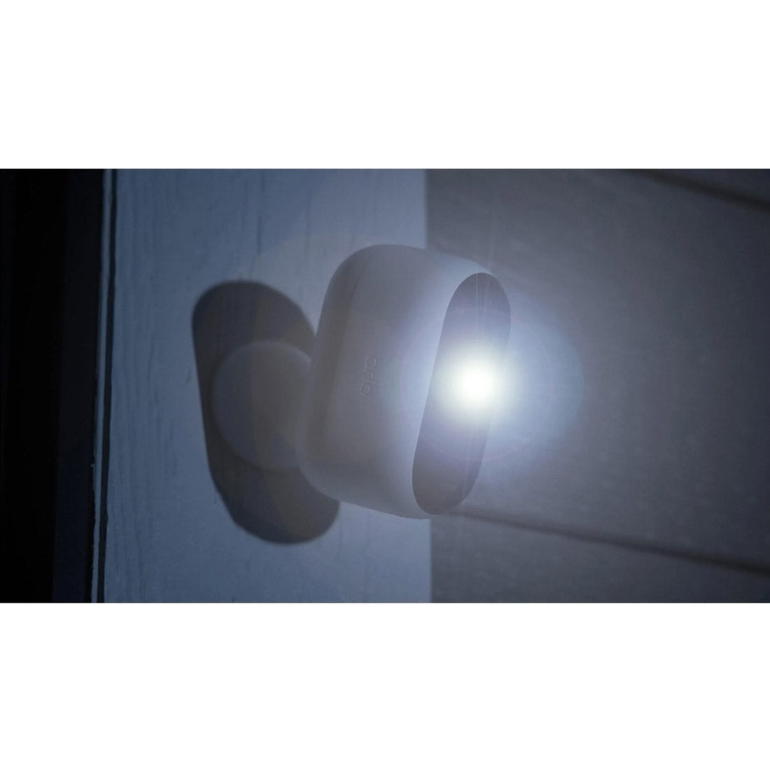 Arlo Essentials Outdoor 2K Security Camera (2nd Gen) - White