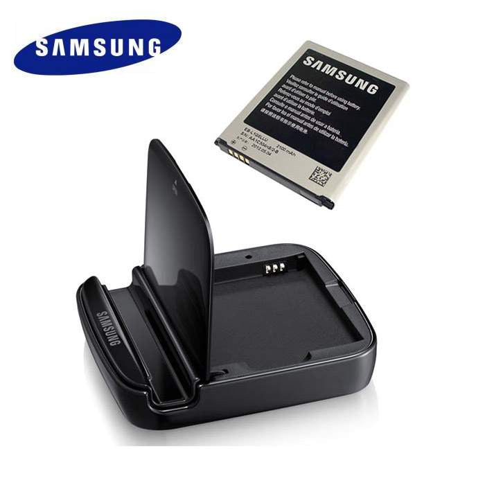 Samsung Galaxy S3 SIII Extra Battery Kit & Desktop stand